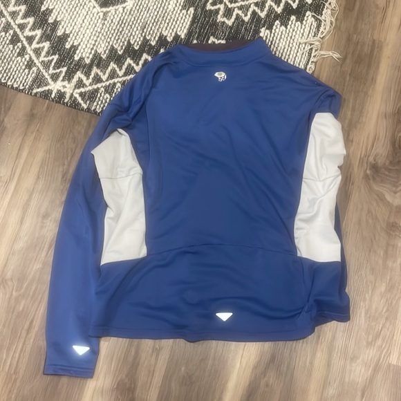 Mountain Hardwear - Picture 4 of 4